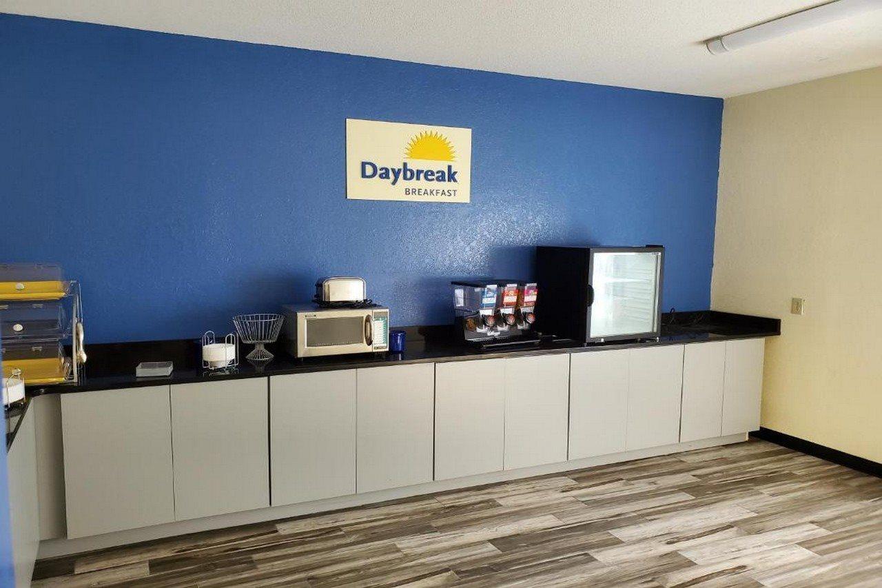 Days Inn By Wyndham Macon I-75 North Luaran gambar