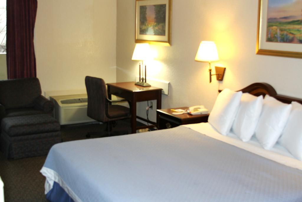 Days Inn By Wyndham Macon I-75 North Luaran gambar
